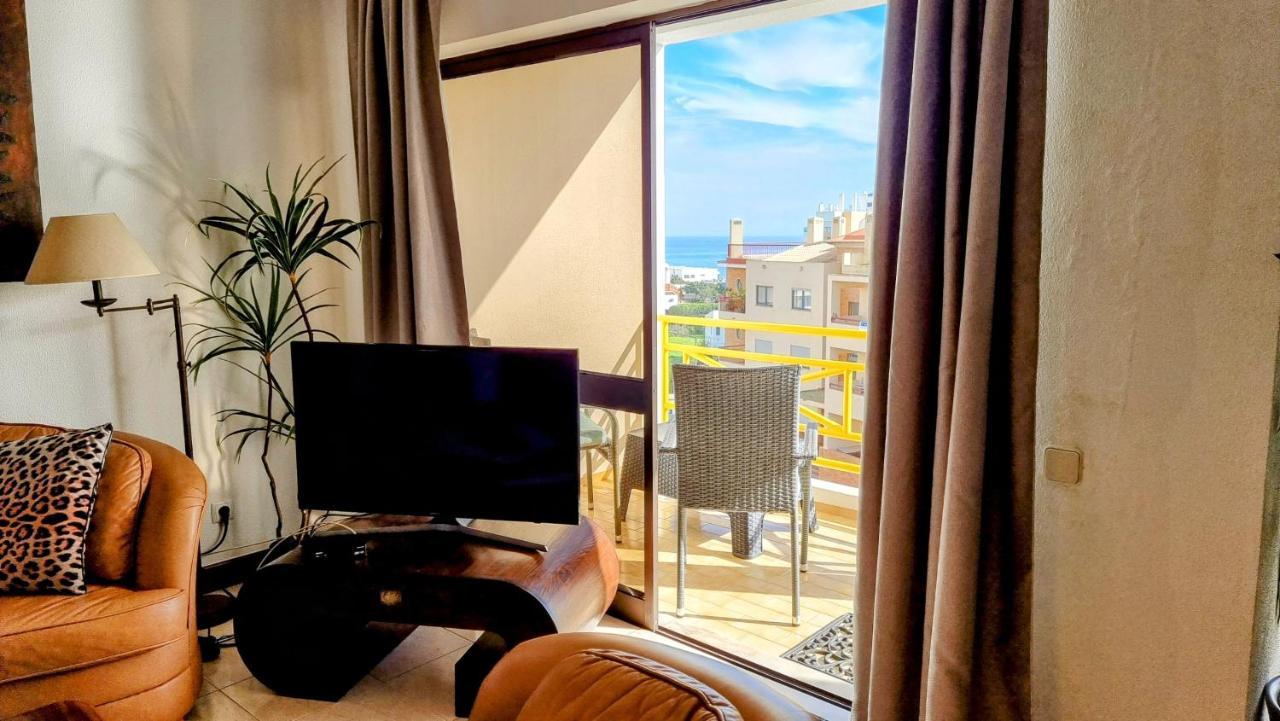 Apartmento Praia Da Dona Ana Lagos Exterior foto
